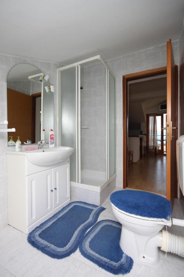 Apartments And Rooms With Parking Space Gradac, Makarska - 6819 Gradac  Buitenkant foto